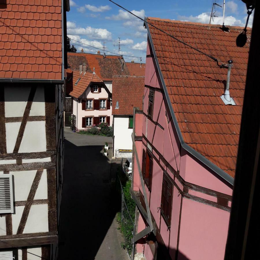 Comme Une Tour Dans Le Centre Historique Bouxwiller  Exterior foto